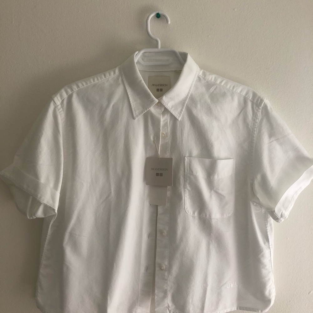 JW ANDERSON White Short-Sleeve Button-Down Shirt with Chest Pocket
